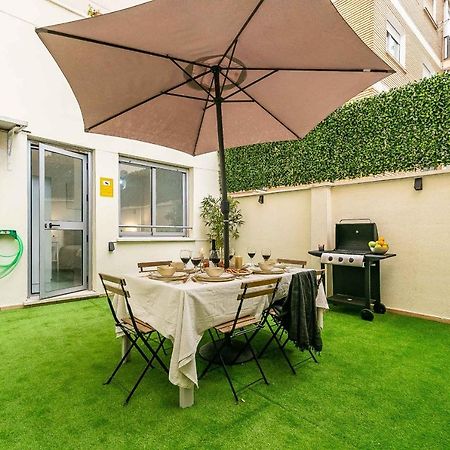 Bajo Urbano Boutique En Carlos Haya Con Terraza Y Parking Málaga Exterior foto